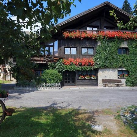 Albergo Ristorante Al Frate Da Streza 마돈나 디 캄필리오 외부 사진