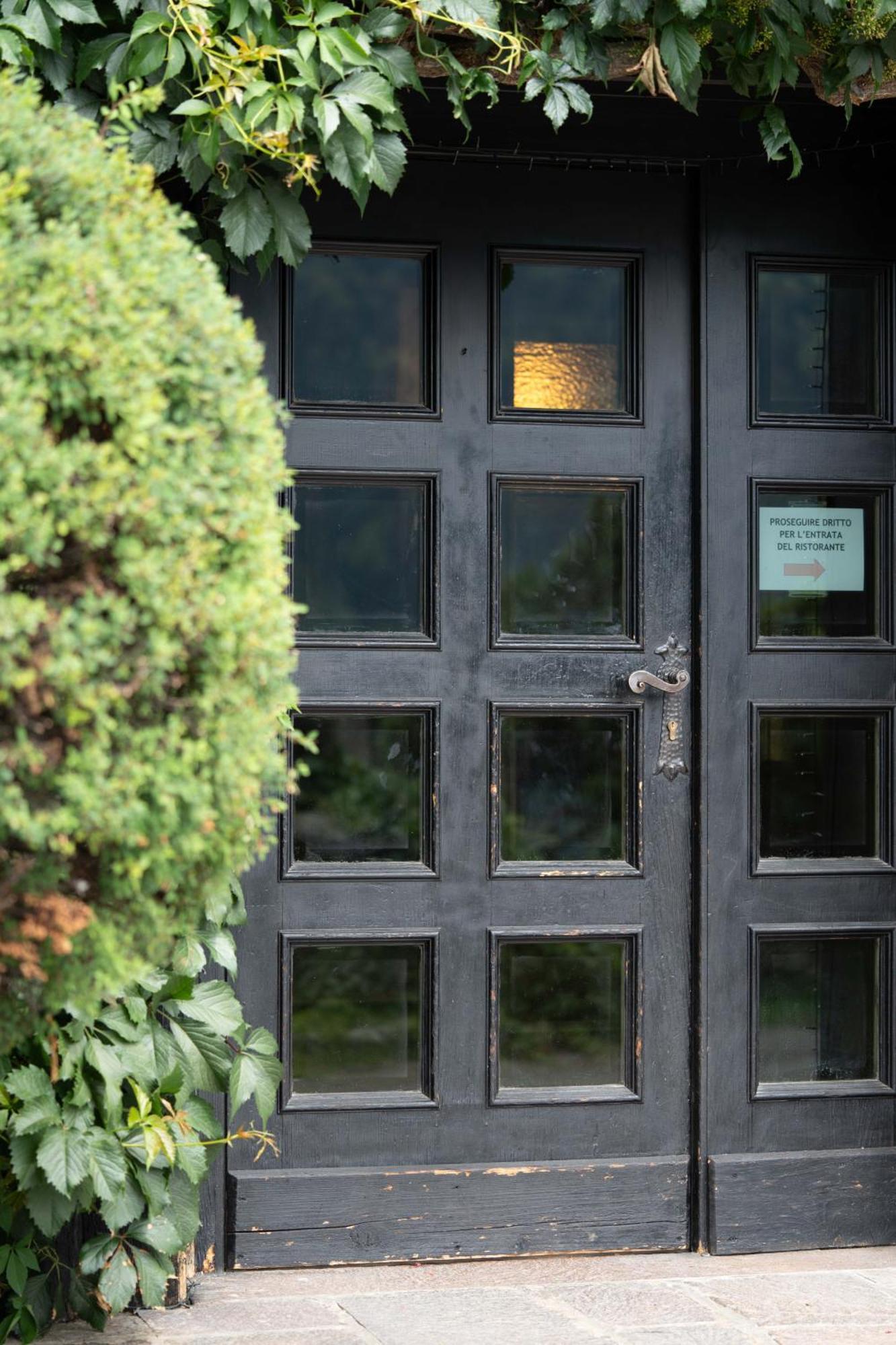 Albergo Ristorante Al Frate Da Streza 마돈나 디 캄필리오 외부 사진