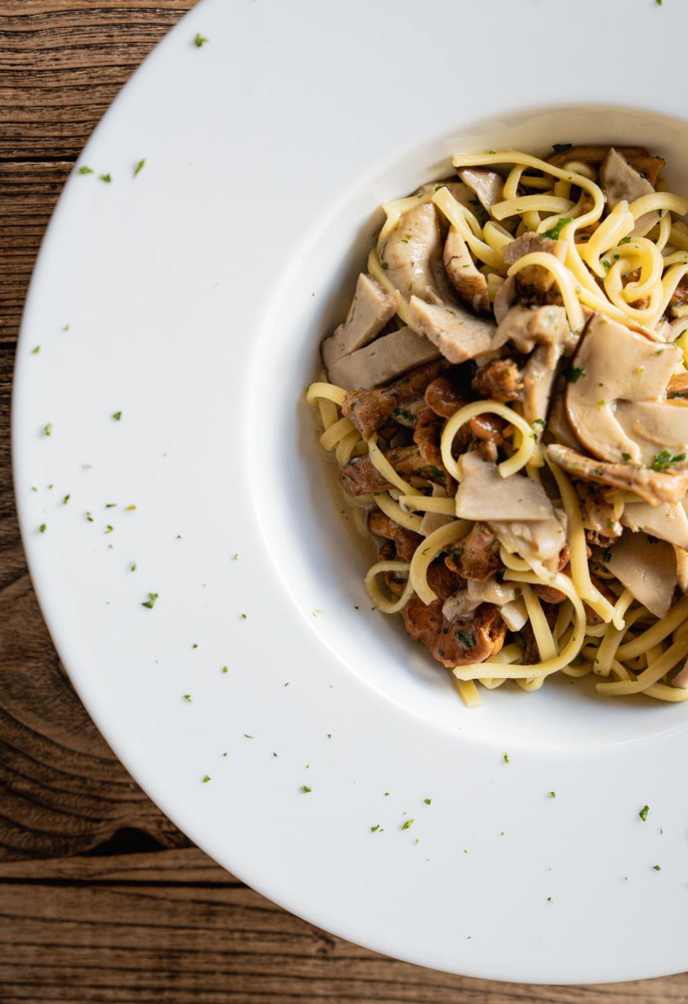 Albergo Ristorante Al Frate Da Streza 마돈나 디 캄필리오 외부 사진